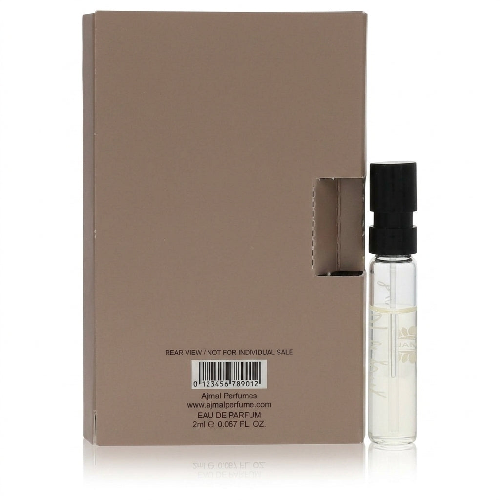 Perfume sample vial and packaging — Studio - Back View | Generated by Modelize