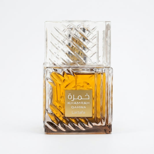 Eau de Parfum — Studio - Clean | Generated by Modelize