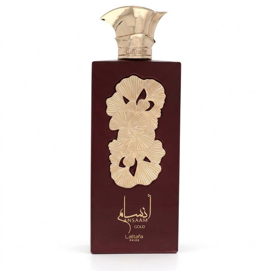 Perfume Bottle — Studio - Clean | Generated by Modelize