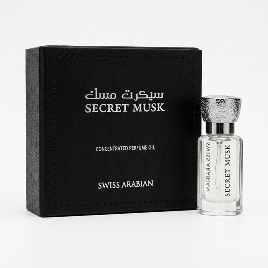 Concentrated perfume oil with presentation box — Studio - Clean | Generated by Modelize