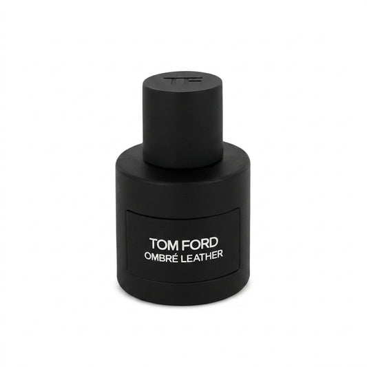 Eau de Parfum bottle — Studio - Clean | Generated by Modelize