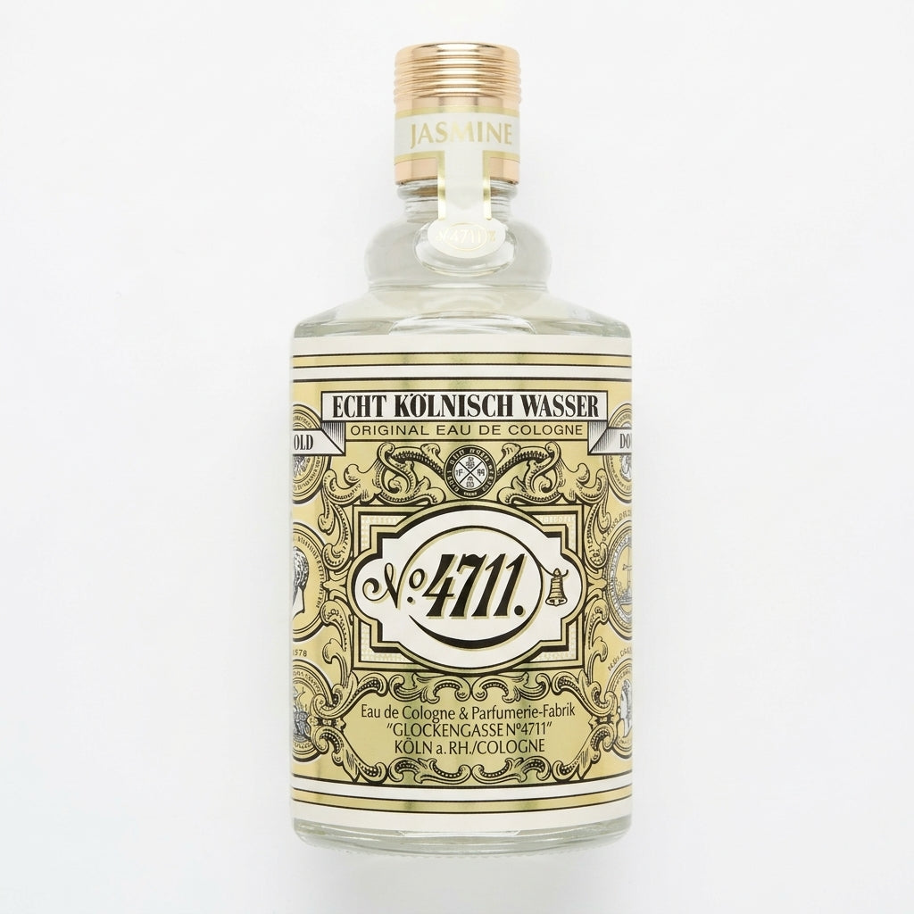 Fragrance bottle — Flat Lay - Front | Generated by Modelize