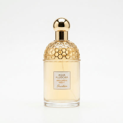 Perfume bottle — Flat Lay - Front | Generated by Modelize