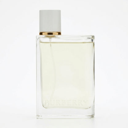 Fragrance bottle — Studio - Clean | Generated by Modelize