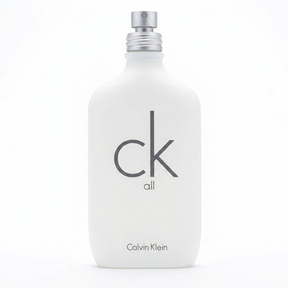 Fragrance Bottle — Studio - Clean | Generated by Modelize