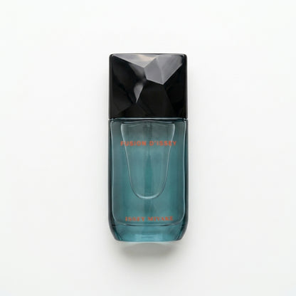 Fragrance bottle — Flat Lay - Front | Generated by Modelize