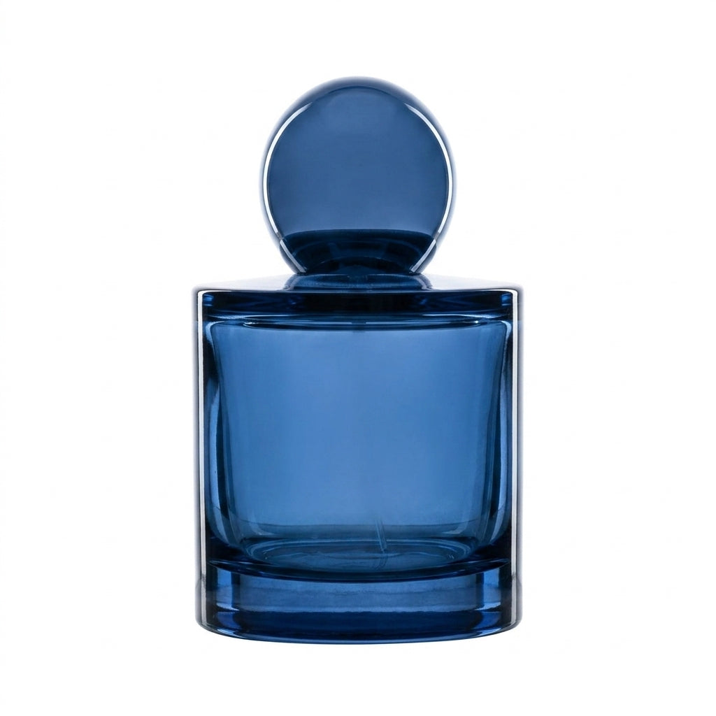 Cologne Spray — Studio - Back View | Generated by Modelize