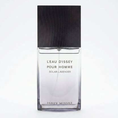 Eau De Toilette Intense Spray — Studio - Clean | Generated by Modelize