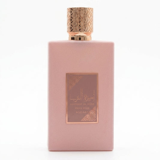 Eau De Parfum — Studio - Clean | Generated by Modelize
