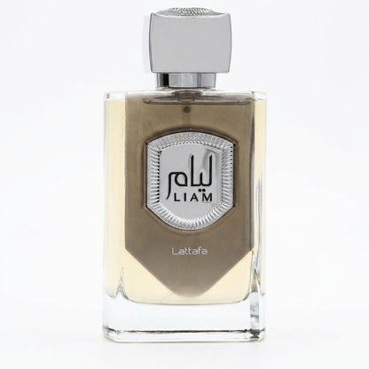 Eau De Parfum — Studio - Clean | Generated by Modelize