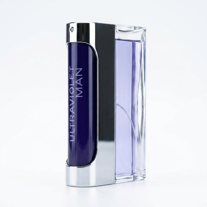 Fragrance bottle — Studio - Clean | Generated by Modelize