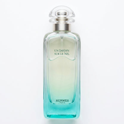 Perfume bottle — Flat Lay - Front | Generated by Modelize